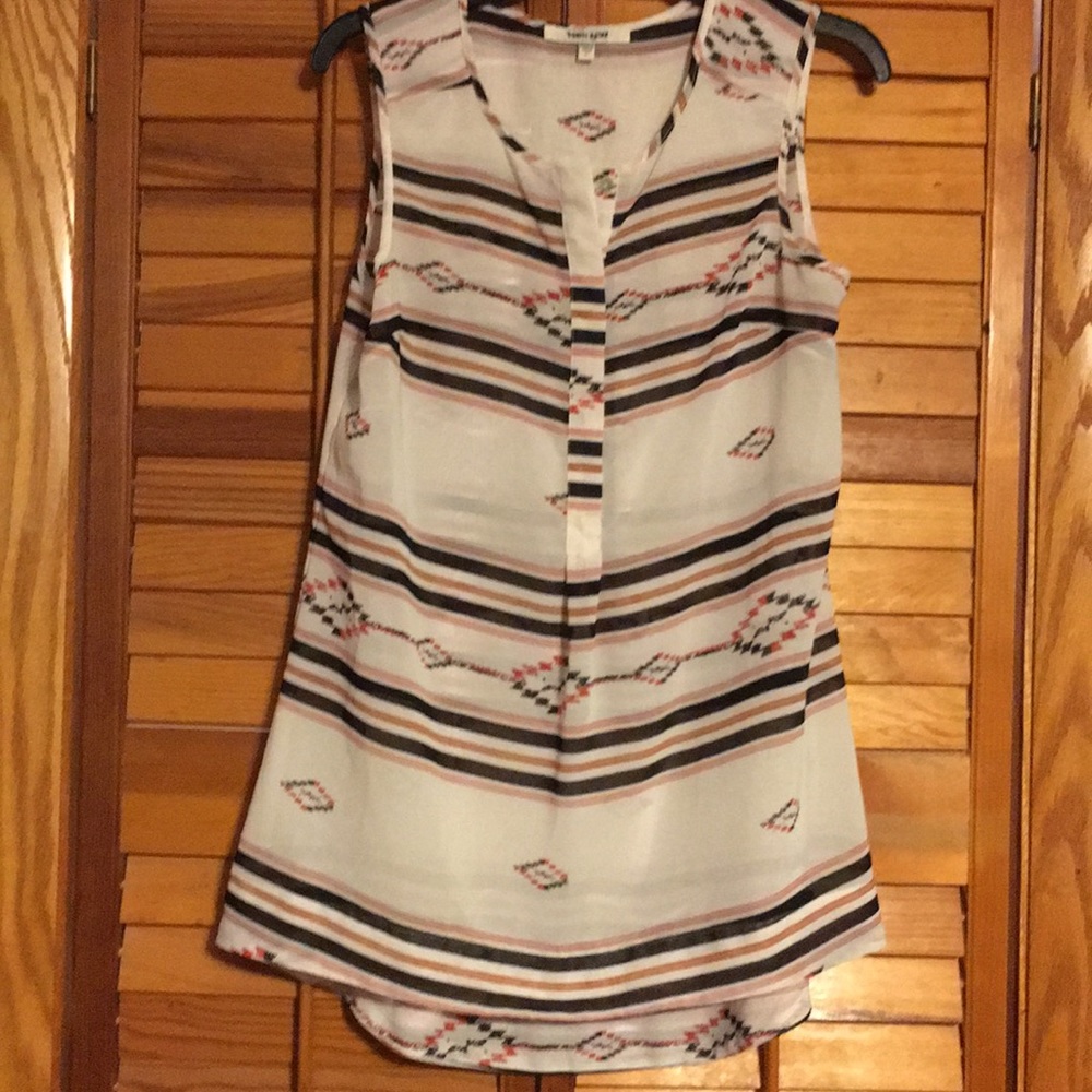 Sleeveless Aztec print blouse
